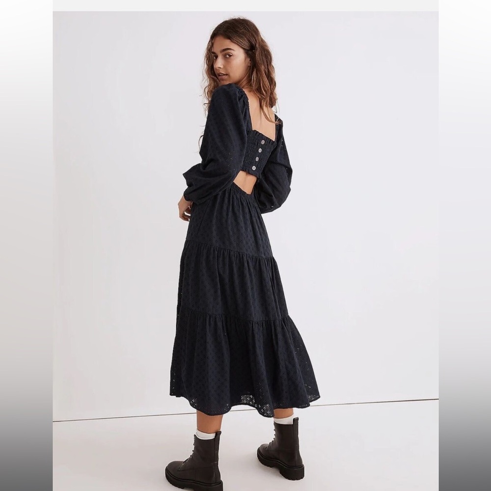 Madewell 	
lucie cutout-back midi dress